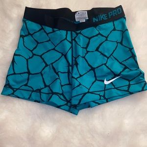 Nike short